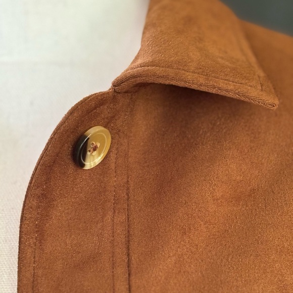 Cute, boxy faux suede jacket NWT - Picture 2 of 4